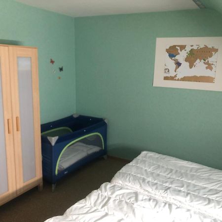 Ironico Homestay 4 Schlafzimmer Ferienwohnung 100 M2 Nahe Bostalsee Eisen  Ngoại thất bức ảnh
